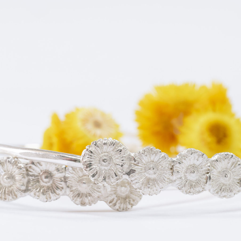 Daisy Chain Bangle