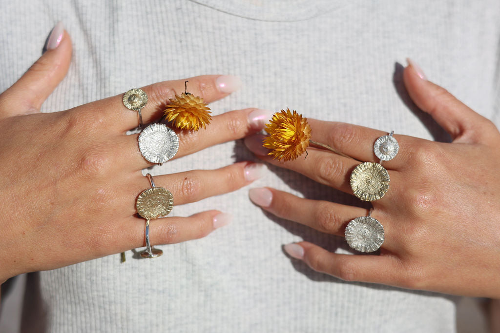 Seaside Daisy Ring