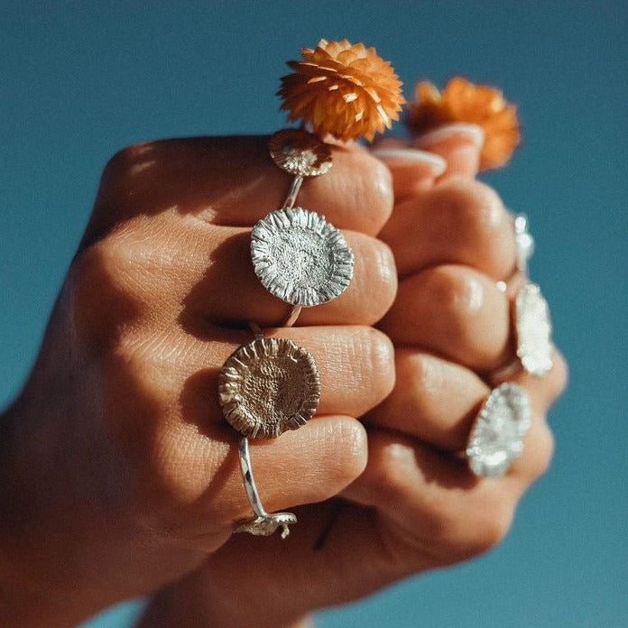 Paper Daisy Ring