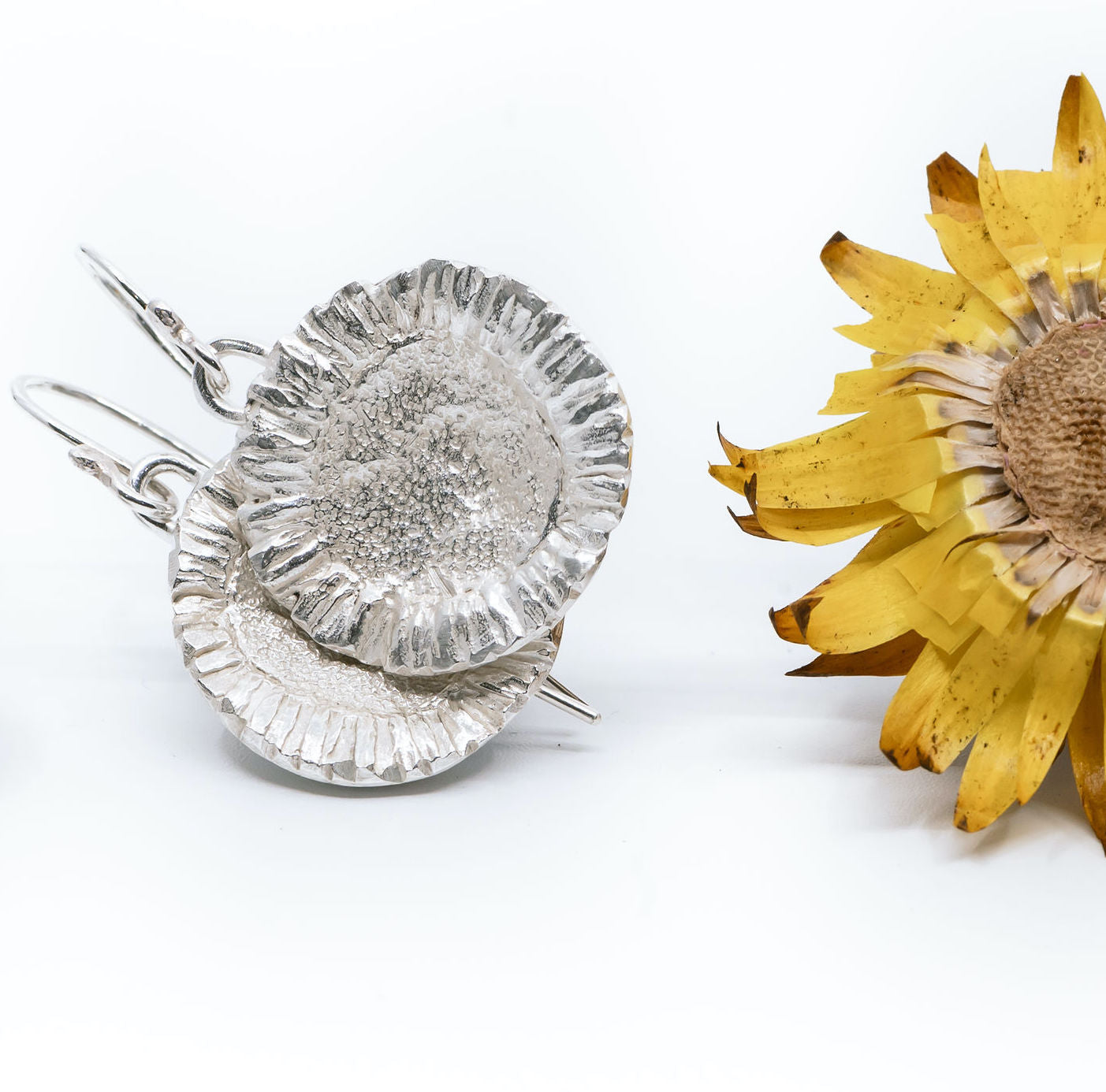 Paper Daisy Earrings