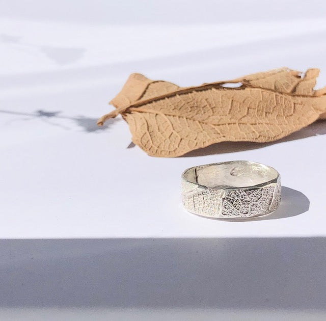 Leaf band
