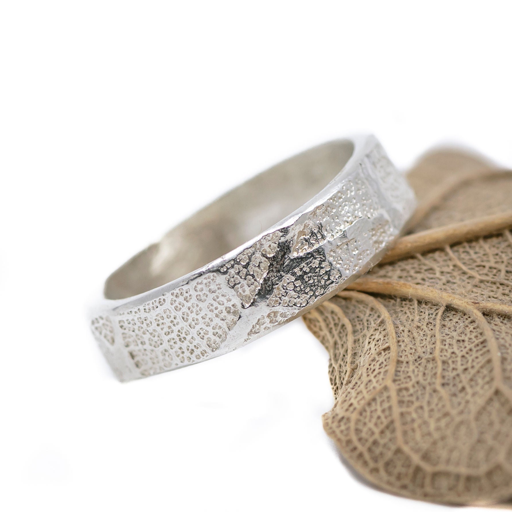 Leaf band